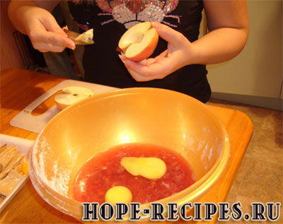 Рецепт яблочной шарлотки